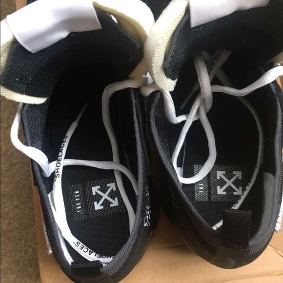 off white vapormax pink